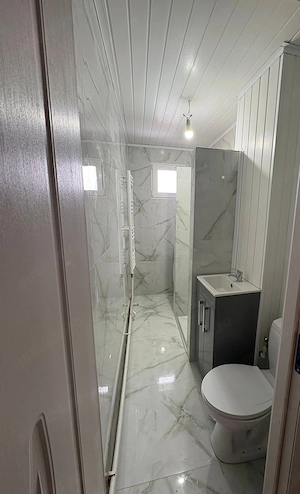 Apartament  et 2 de vânzare 