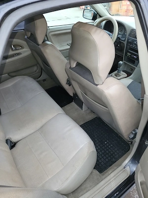 Vand autoturism Volvo S 40 din 2002, motorizare 1,6 benzina cu instalatie GPL, km 304.835 - imagine 10