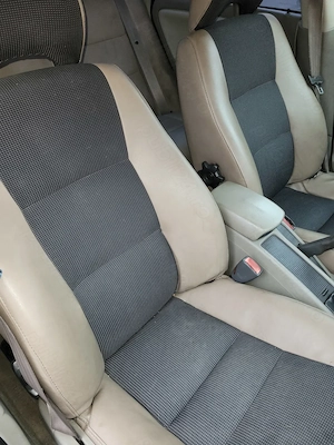 Vand autoturism Volvo S 40 din 2002, motorizare 1,6 benzina cu instalatie GPL, km 304.835 - imagine 9