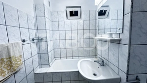 Apartament utilat 4 camere 98 mpu balcon inchis zona Vasile Aaron - imagine 8