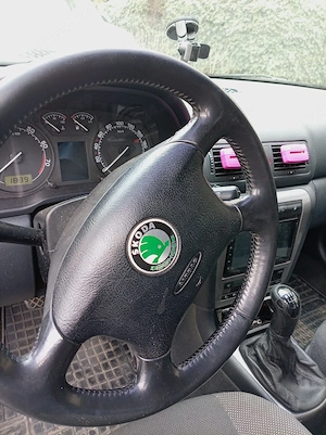 vand Skoda Octavia tour oferta specială  - imagine 6