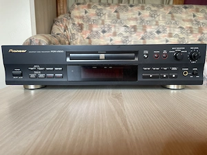 compact disc recorder Pionner PDR-V500
