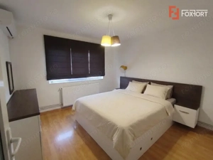 Apartament cu 3 camere de vanzare in zona Soarelui - imagine 2