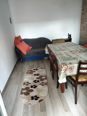 Garsoniera de vânzare și casă  - imagine 5