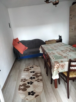 Garsoniera de vânzare și casă  - imagine 6