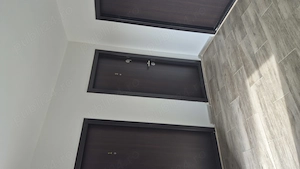 Închiriem 3 apartamente pentru birouri