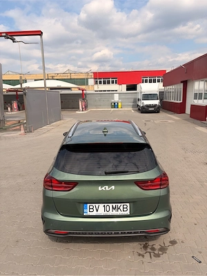 Vand Kia Ceed SW 2024 - imagine 9