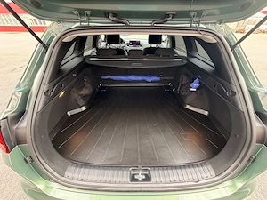 Vand Kia Ceed SW 2024 - imagine 8