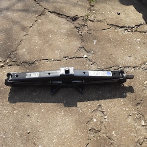 vând cric pentru dube autoutilitare  - imagine 4