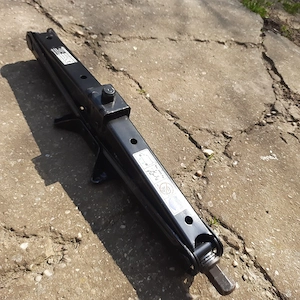 vând cric pentru dube autoutilitare  - imagine 3