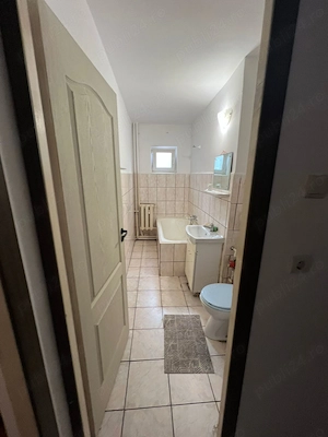 Apartament 2 cam de inchiriat Cantemir - imagine 2