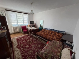 Apartament 3 camere, etaj 2 - zona Centru