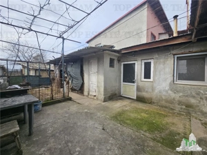 Casa 4 camere plus anexe zona gara Medgidia, Constanta - imagine 13