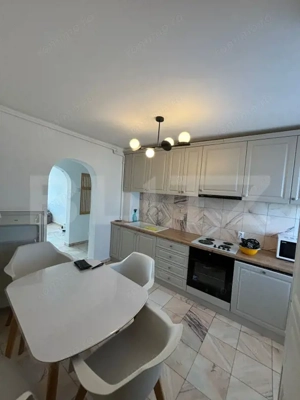 APARTAMENT CU 3 CAMERE, ZONA ULTRACENTRALA  - imagine 5