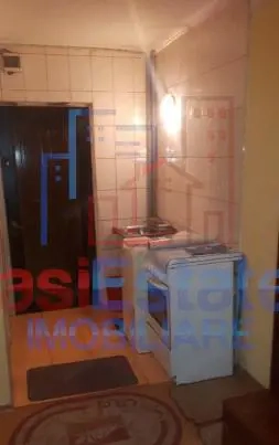 Garsoniera in zona Nicolina - Kaufland - imagine 3