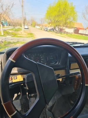 Vând ARO 320 4 4 perfect funcțional - imagine 4