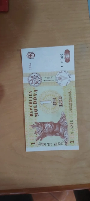 Vând monezi și bagnote vechi preț negociabil