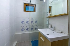 Apartament 3 camere modern   Tomis Nord   loc parcare   proprietar - imagine 6