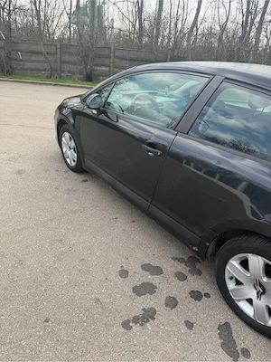 Vând Citroen C4 coupe 2007 1.6 benzina 109 cai putere - imagine 5