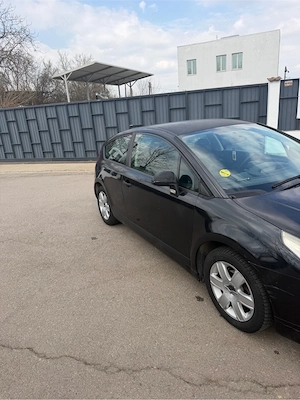 Vând Citroen C4 coupe 2007 1.6 benzina 109 cai putere - imagine 2