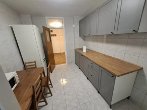 Apartament 4 camere Piata Sudului ,2 bai , Birou sau Cazare Muncitori  - imagine 17