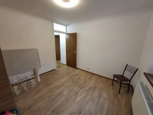 Apartament 4 camere Piata Sudului ,2 bai , Birou sau Cazare Muncitori  - imagine 10