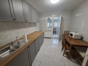 Apartament 4 camere Piata Sudului ,2 bai , Birou sau Cazare Muncitori  - imagine 19