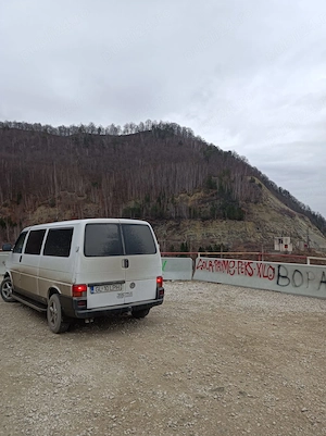 Vând Transporter T4  4+1 locuri autoritară în acte. - imagine 8