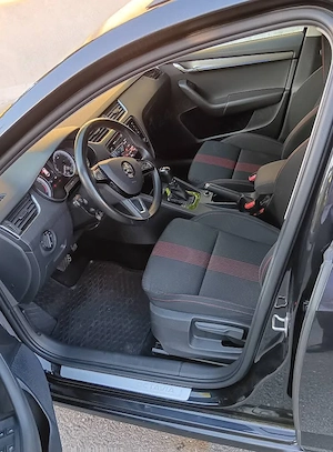 Skoda octavia 2018 DSG Combi 1.6 tdi interior vrs impecabil Canton Acc Lane asist  - imagine 7