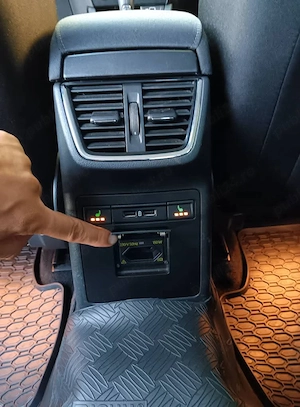 Skoda octavia 2018 DSG Combi 1.6 tdi interior vrs impecabil Canton Acc Lane asist  - imagine 8