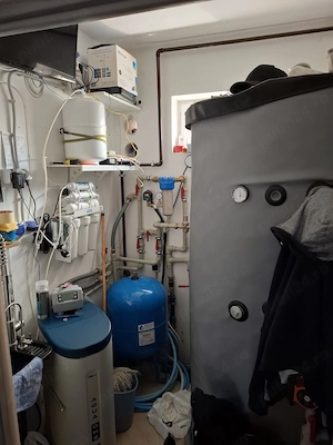 Bloc 12 garsoniere + 2 apartamente , zona Therme , Kaufland, Aeroport - imagine 6