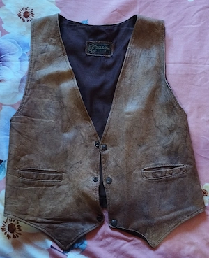 vînd vestă vintage 