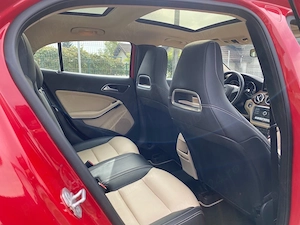 Mercedes-Benz GLA 180  - imagine 7