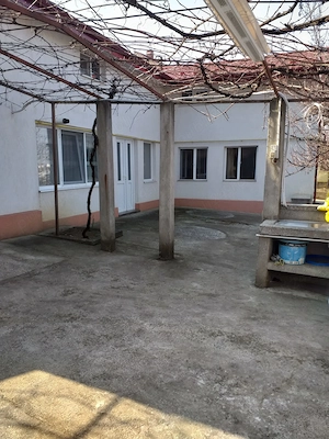 Vand casa cu teren zona Bucium  - imagine 2