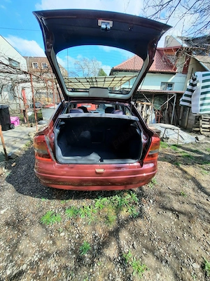 Vand Opel Astra G 1,6V - imagine 4