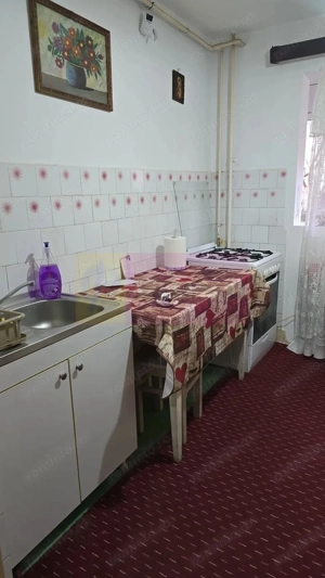 Apartamete 3 camere , decomandat , Aparatorii Patriei - imagine 5