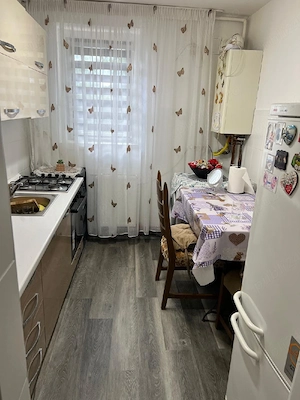 apartament 2 camere  - imagine 5