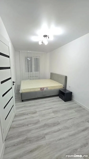 Apartament cu 2 camere in zona Fizicienilor-Titan - imagine 2