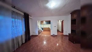 FARA COMISION! Apartament 3 camere+2 bai, 72 mp, zona Campului,  - imagine 3