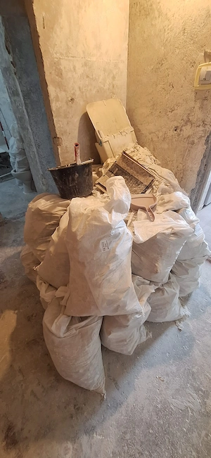 Transport Marfă și mutări mobilier 