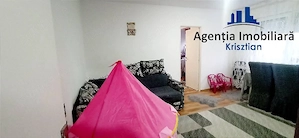 Apartament cu 2 camere de vânzare zona Micro 15 - imagine 3