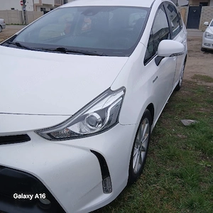 toiota prius +  - imagine 7