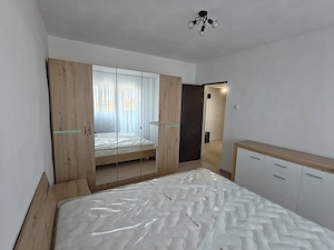 Închiriez apartament 2 camere  - imagine 8