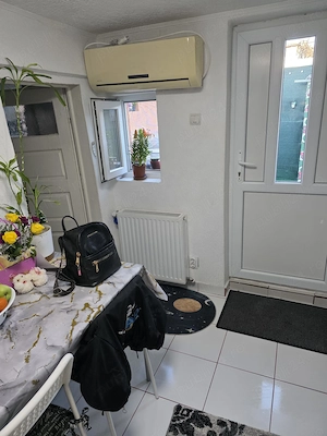 Casa la curte mobilata - imagine 8