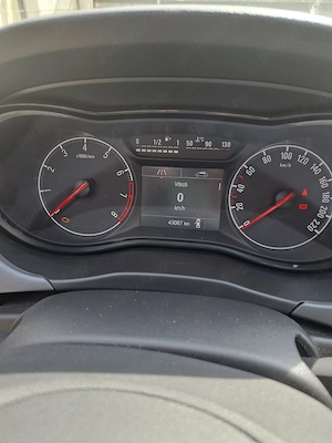 Opel Corsa, 1.4 benzină, Euro 6, primul proprietar, 43000 km - imagine 2
