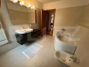 Apartament exclusivist 5 camere, 160 mp, terasă 20 mp, 2 parcări garaj  - imagine 9