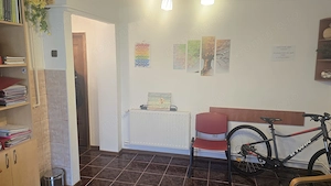 Vand garsoniera decomandata in Deva, zona Zamfirescu, parter, scurgeri separate la bucatarie si baie - imagine 4