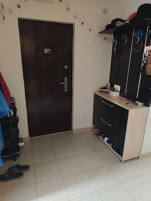 Vând apartament 3 camere - imagine 2