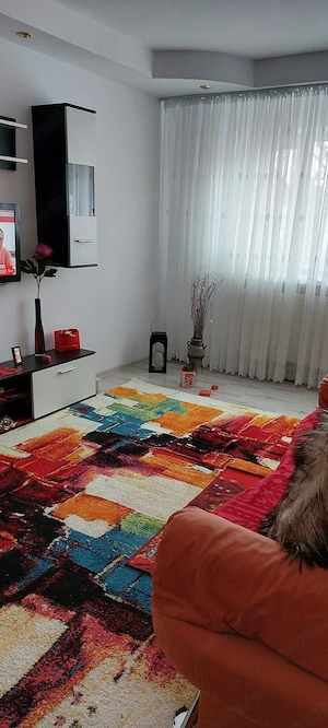 Vand apartament 3 camere Scornicești  - imagine 3