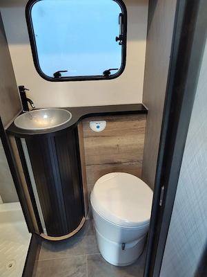 Vând Autorulota Fiat Ducato nou!  - imagine 4